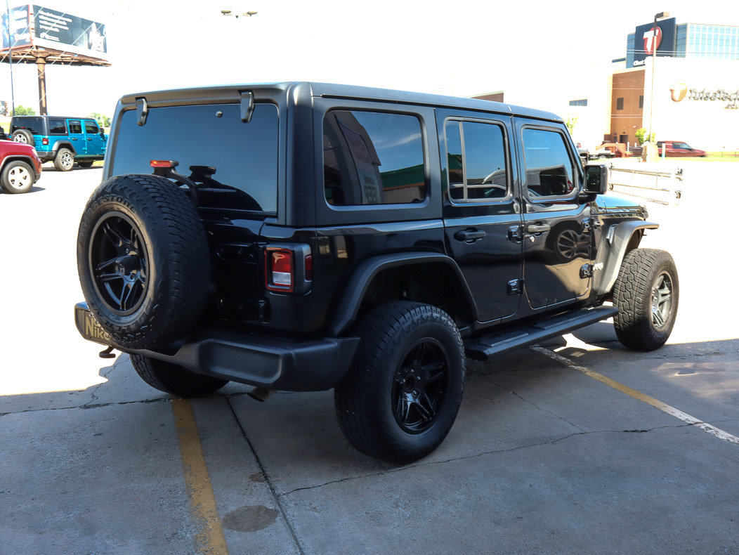 Used 2018 Jeep Wrangler Unlimited Sport S AWD/4WD image 5