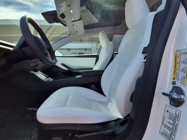 Used 2025 Tesla Model 3 Long Range RWD image 14