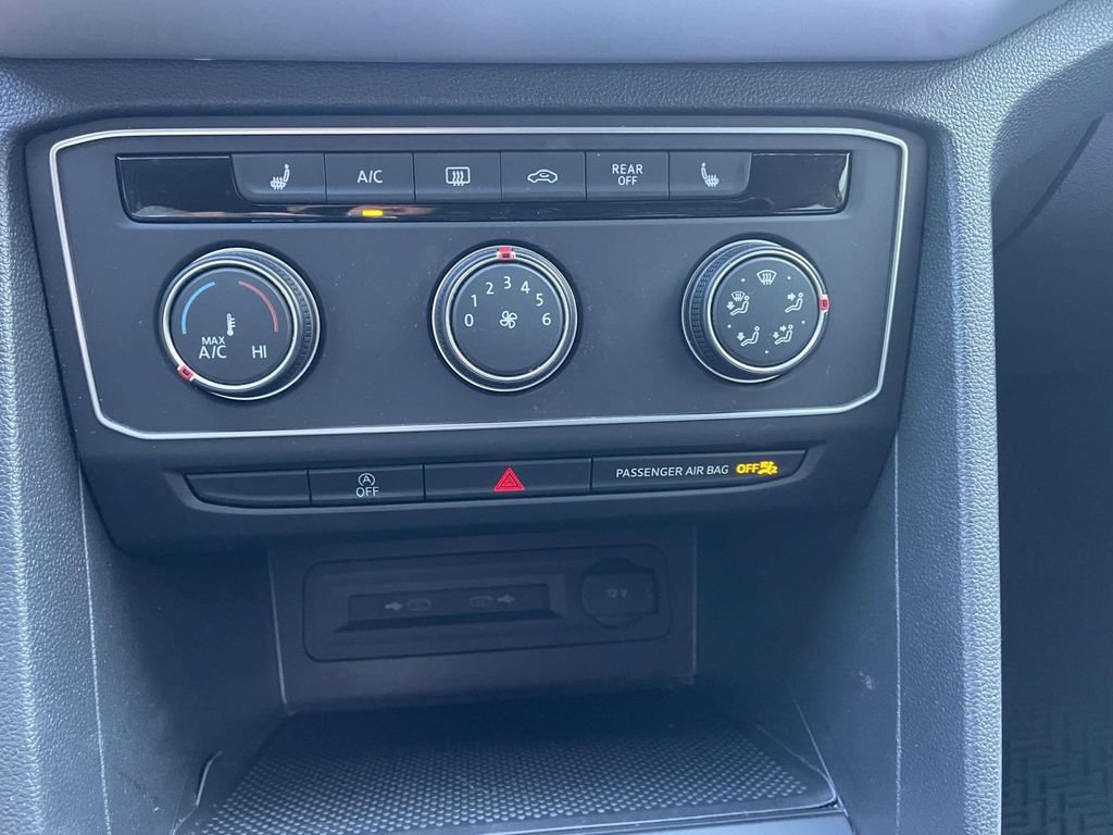 Used 2022 Volkswagen Atlas SE AWD/4WD image 30