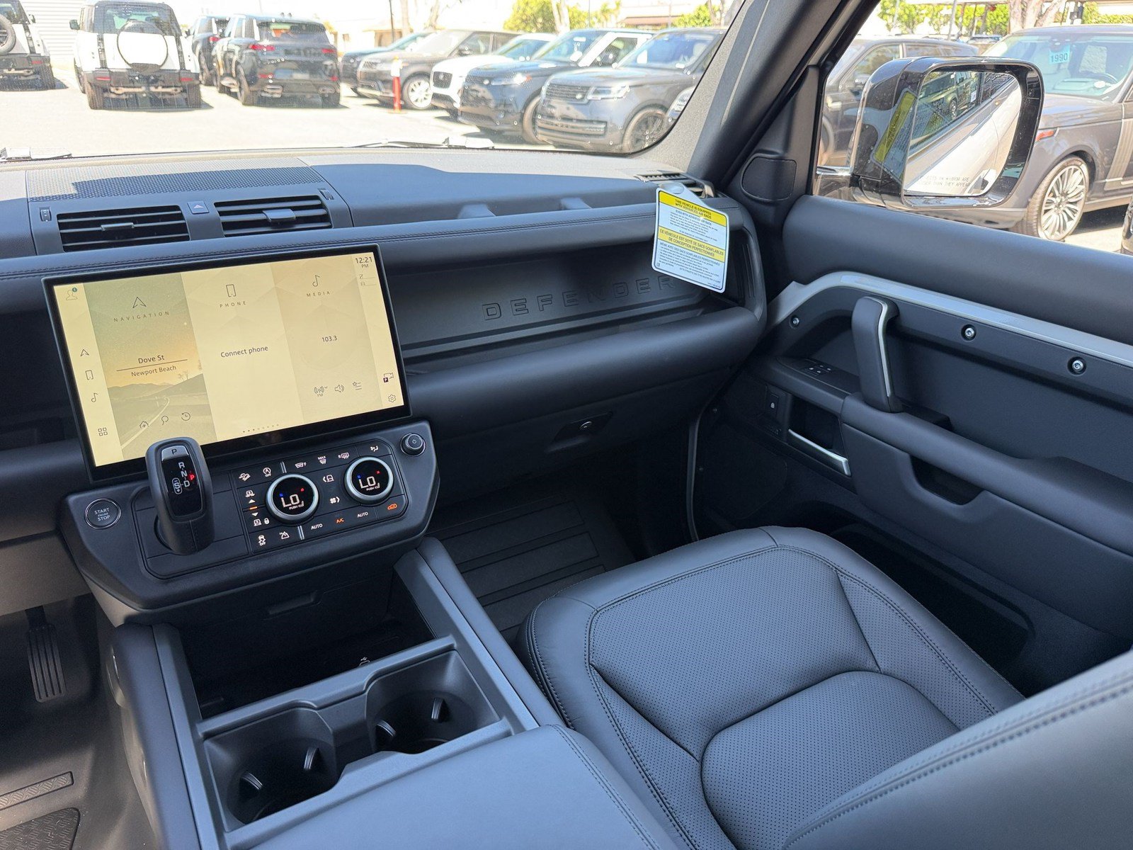 New 2026 Land Rover Defender 110 X-Dynamic SE AWD/4WD image 30