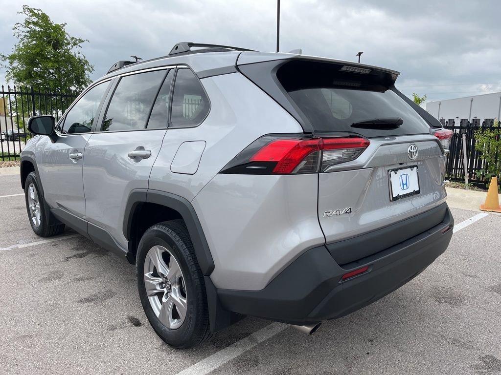 Used 2023 Toyota RAV4 XLE w/ Convenience Package FWD image 6