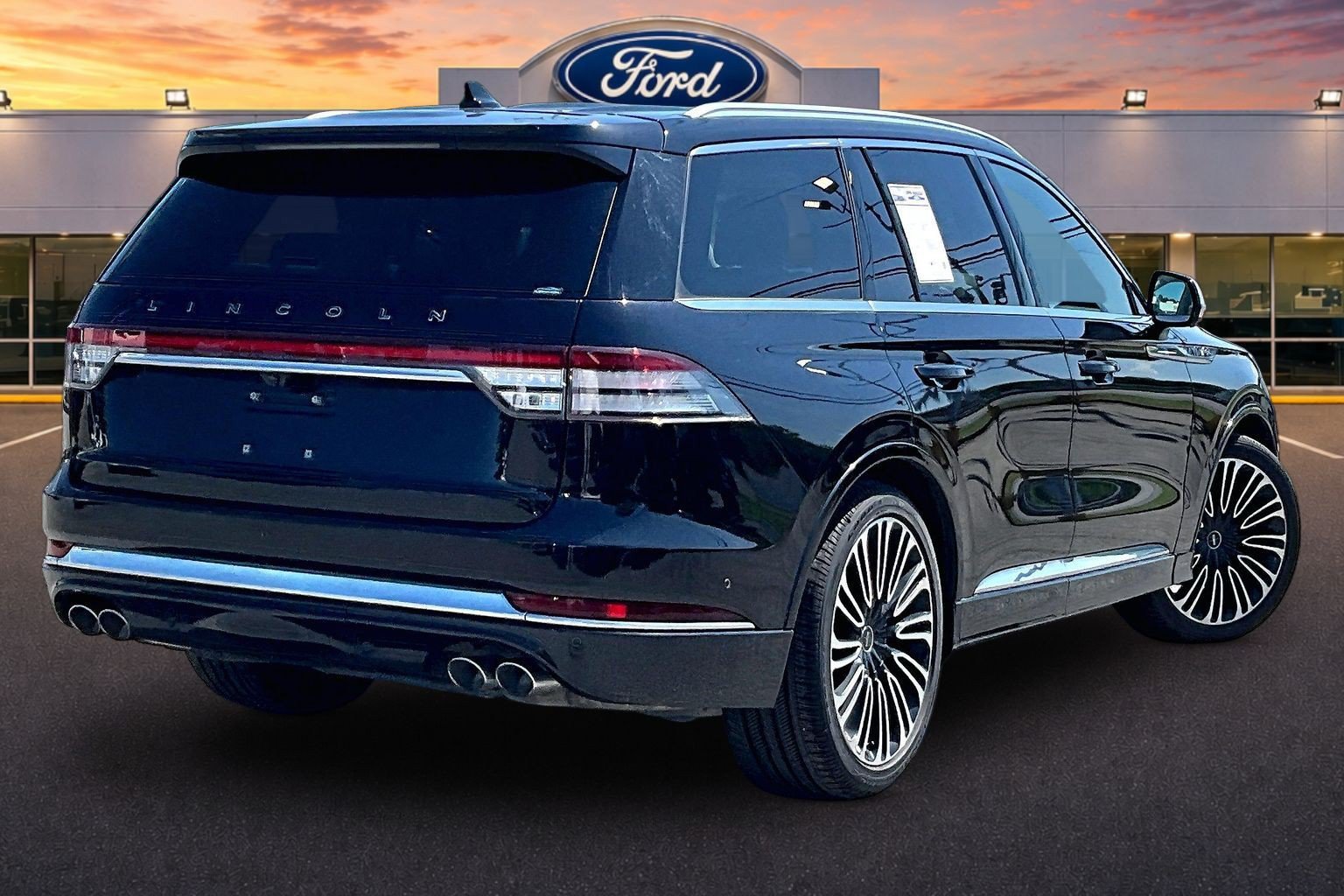 Used 2020 Lincoln Aviator Black Label w/ Dynamic Handling Package AWD/4WD image 12