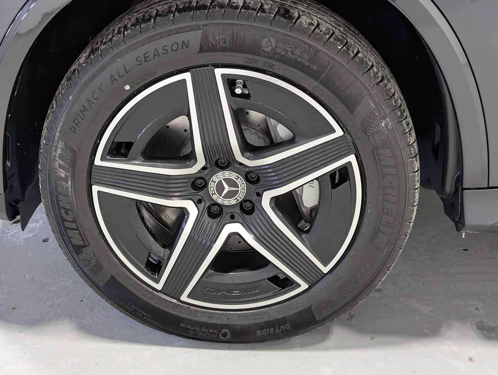 New 2026 Mercedes-Benz GLC 300 GLC 300 image 3