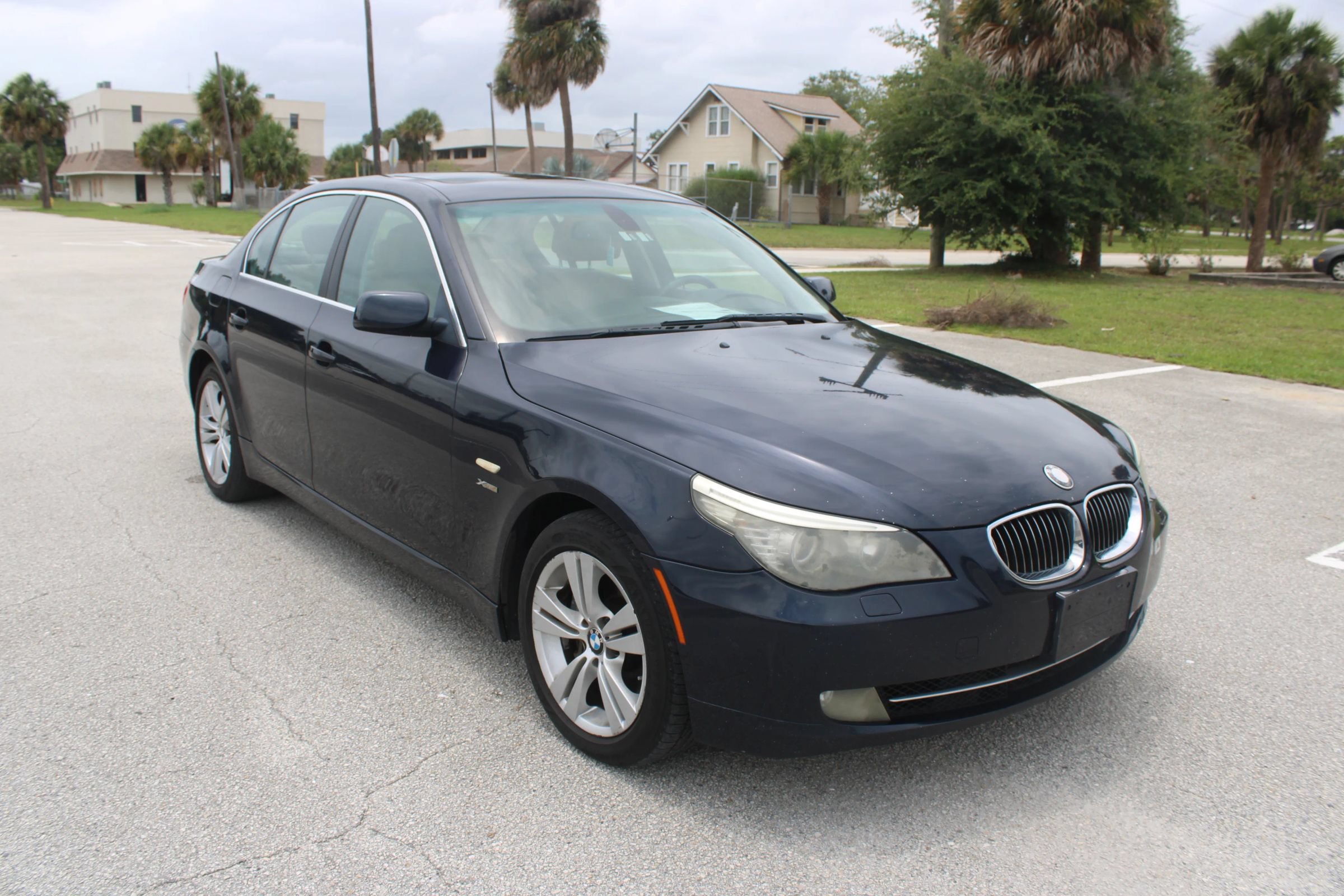 Used 2010 BMW 528i xDrive Sedan AWD/4WD image 22