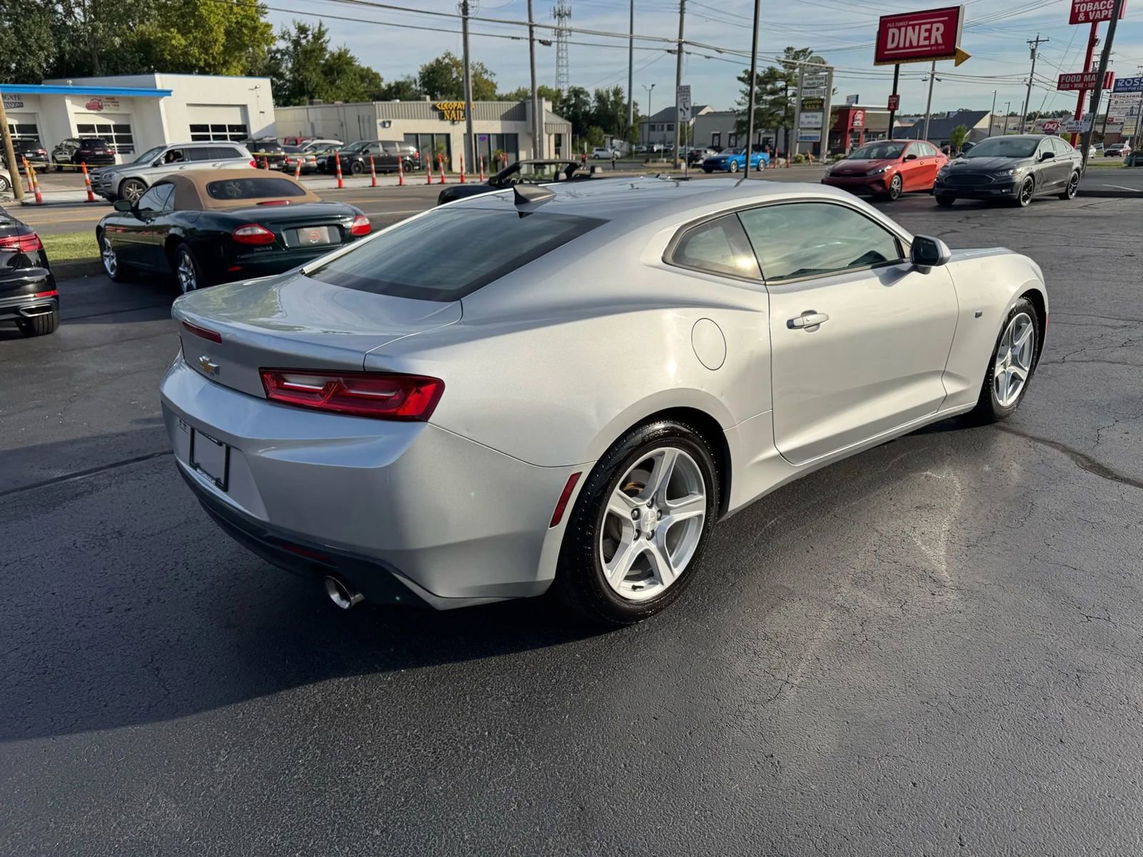 Used 2017 Chevrolet Camaro LT image 6