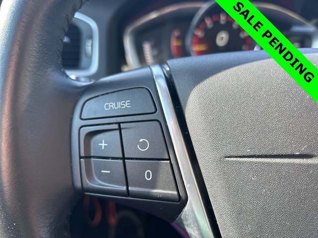 Used 2017 Volvo S60 T5 Dynamic image 24