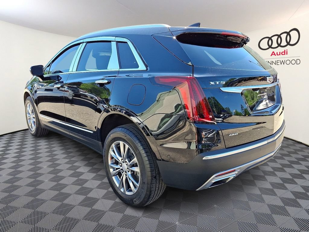 Used 2022 Cadillac XT5 Premium Luxury w/ Technology Package AWD/4WD image 4