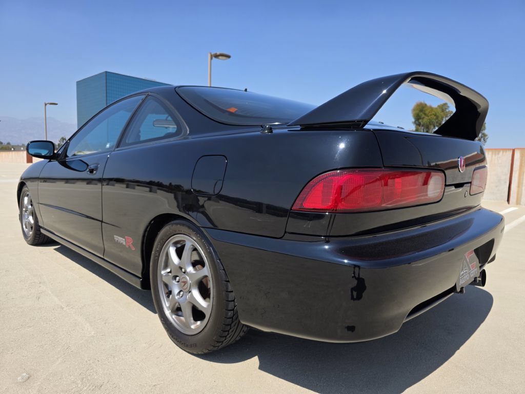 Used 2001 Acura Integra Type R FWD image 10