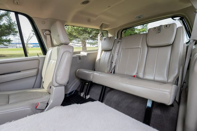 Used 2014 Ford Expedition EL Limited w/ Equipment Group 301A AWD/4WD image 19