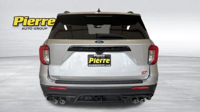 Used 2023 Ford Explorer ST AWD/4WD image 3