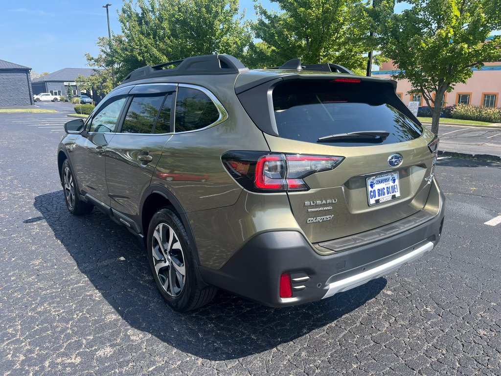Used 2022 Subaru Outback Limited XT w/ Popular Package #2 AWD/4WD image 7