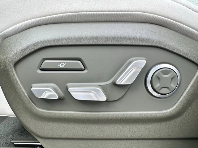 New 2025 Hyundai Santa Fe Calligraphy image 10