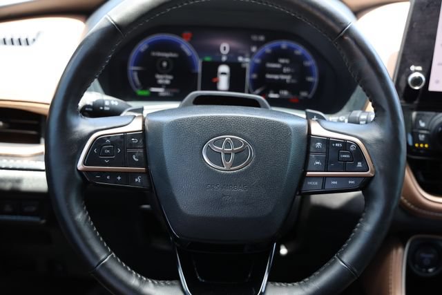 Certified 2025 Toyota Grand Highlander AWD Hybrid image 16
