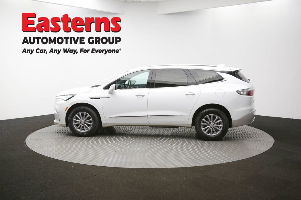 Used 2024 Buick Enclave Premium image 64