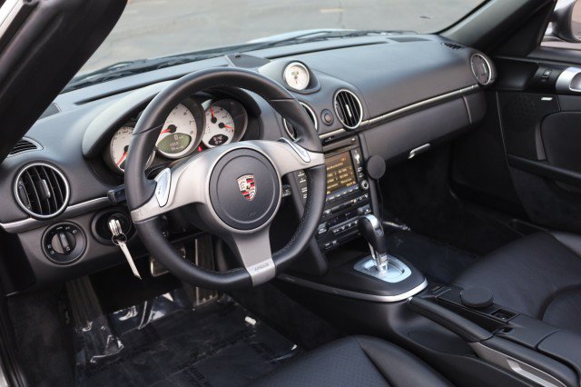 Used 2010 Porsche Boxster S RWD image 25