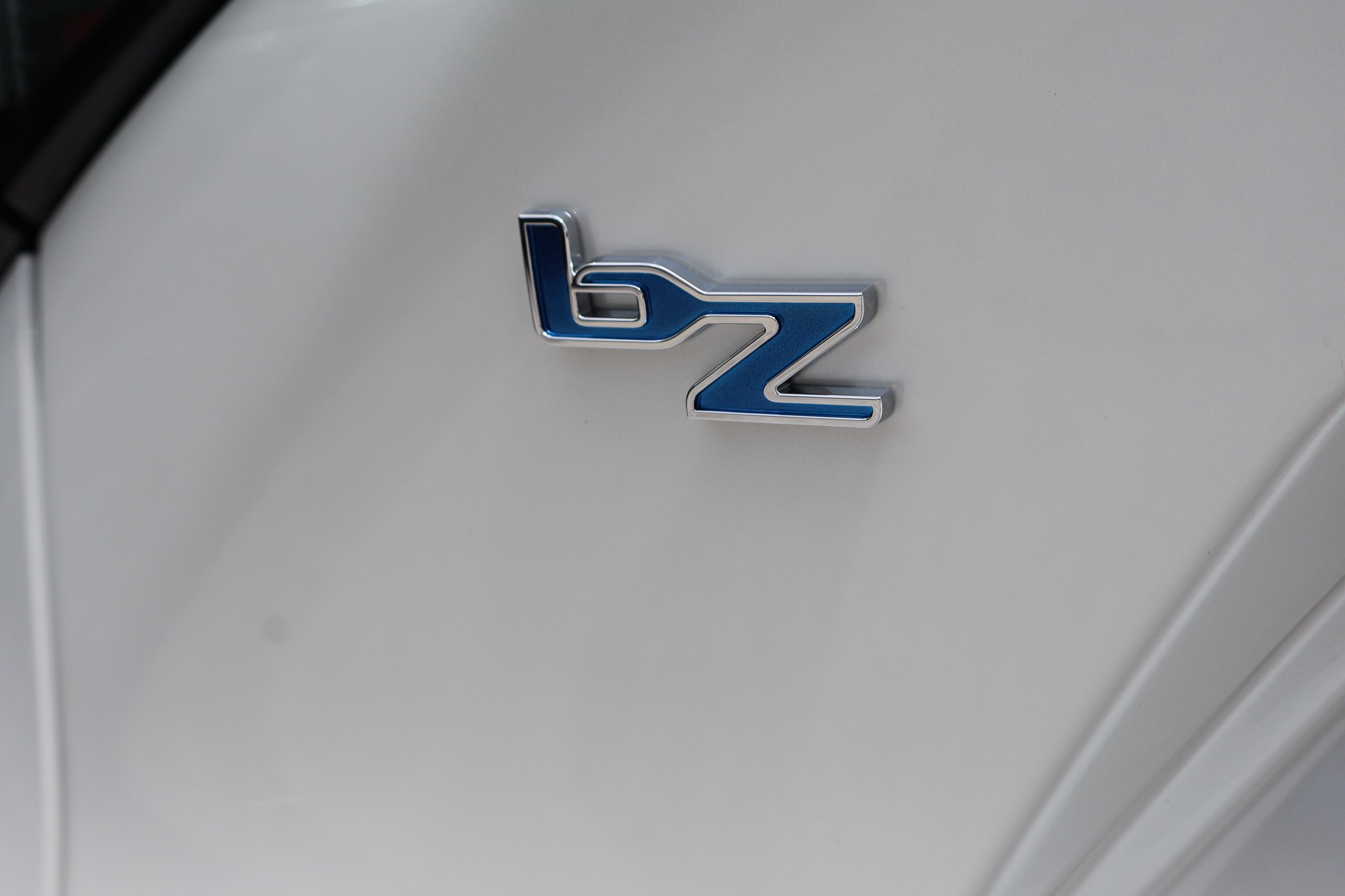 Used 2026 Toyota bZ FWD image 8