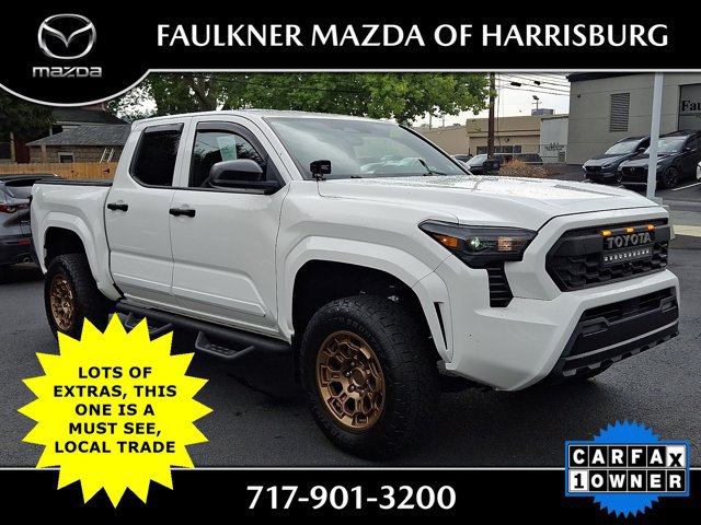 Used 2024 Toyota Tacoma SR RWD image 1