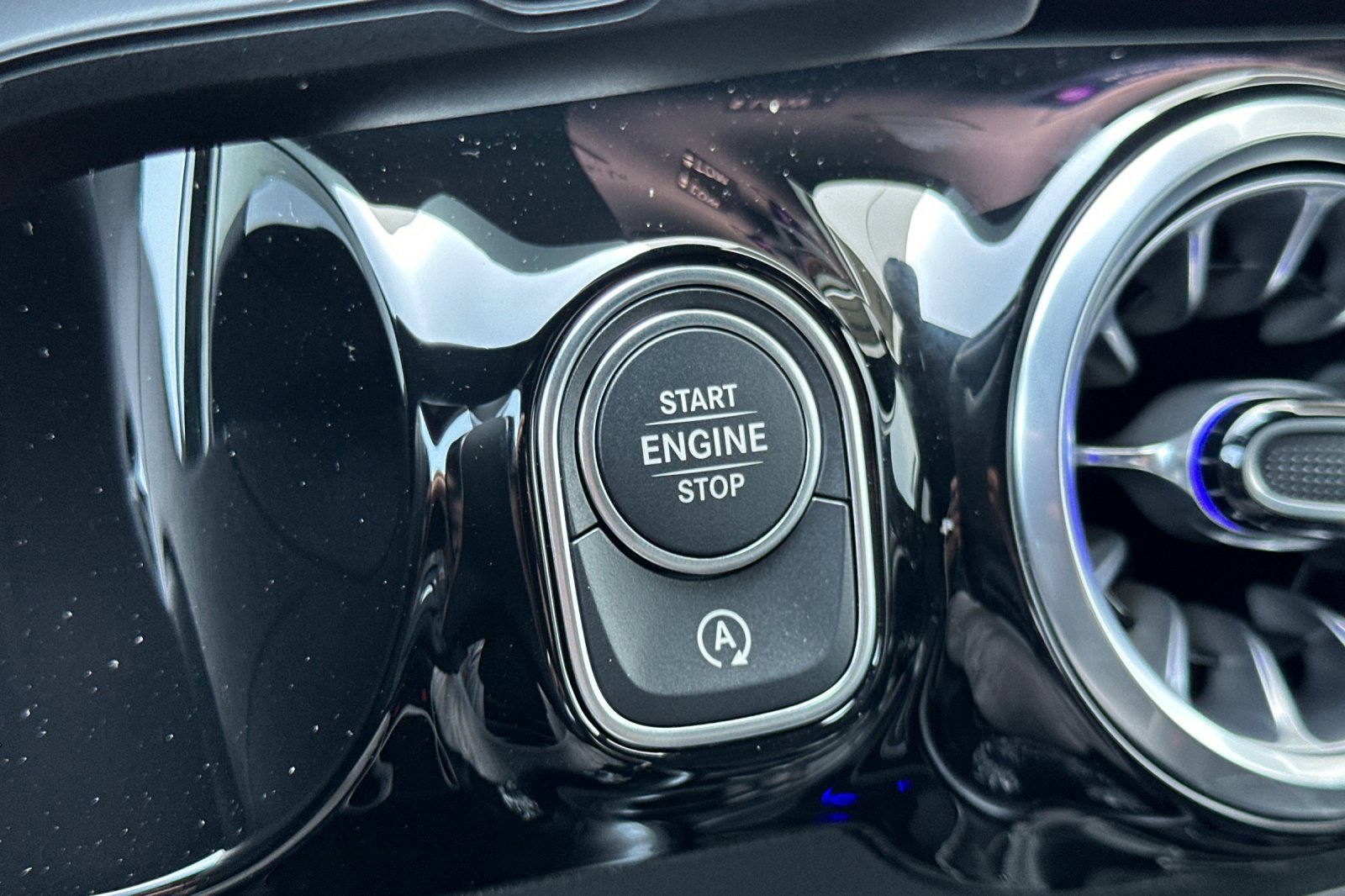 New 2025 Mercedes-Benz GLA 250 image 23