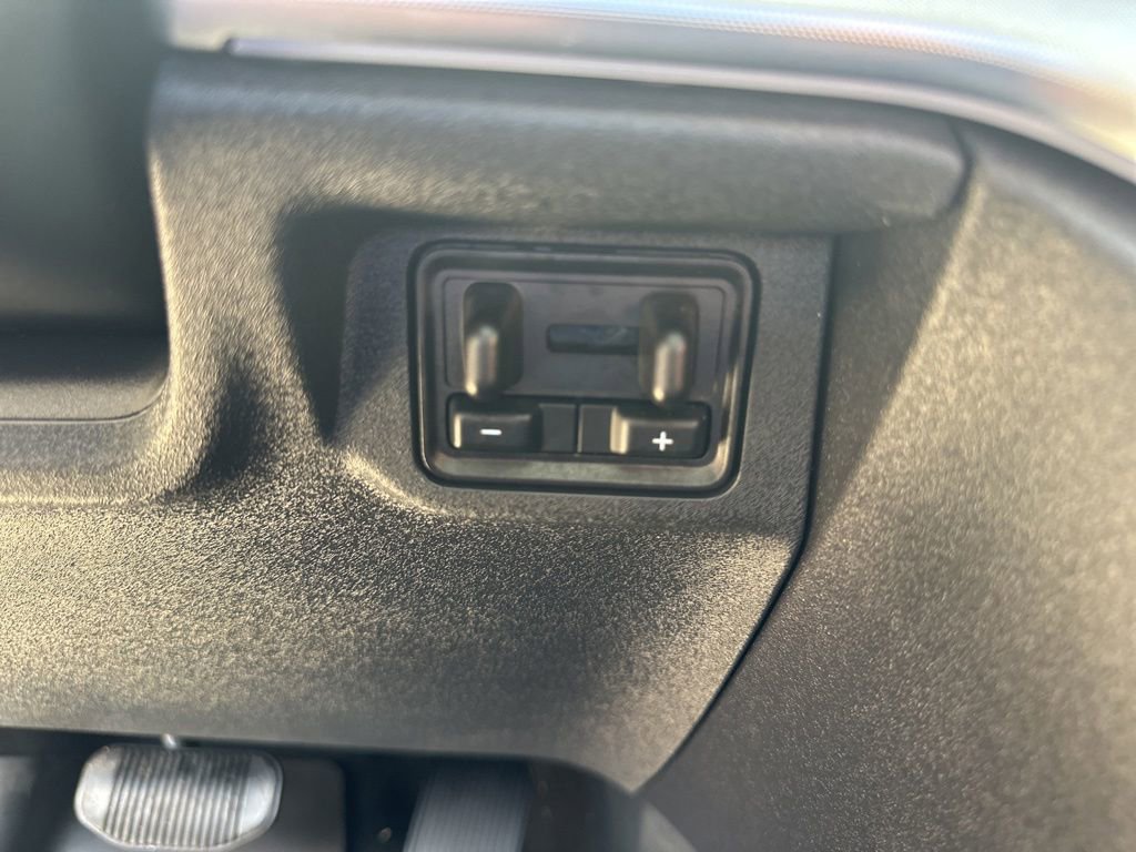 Used 2025 Ford Expedition Tremor AWD/4WD image 10