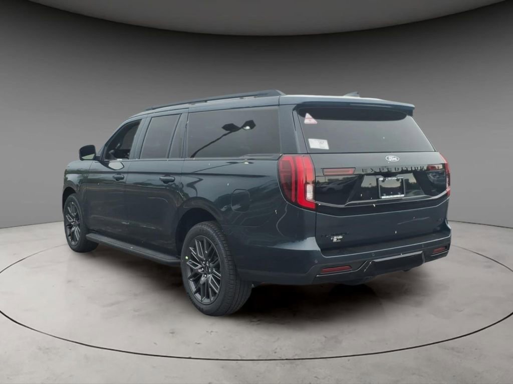 New 2026 Ford Expedition Max Platinum AWD/4WD image 3