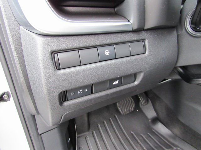 Used 2021 Nissan Rogue SV w/ Premium Package image 13