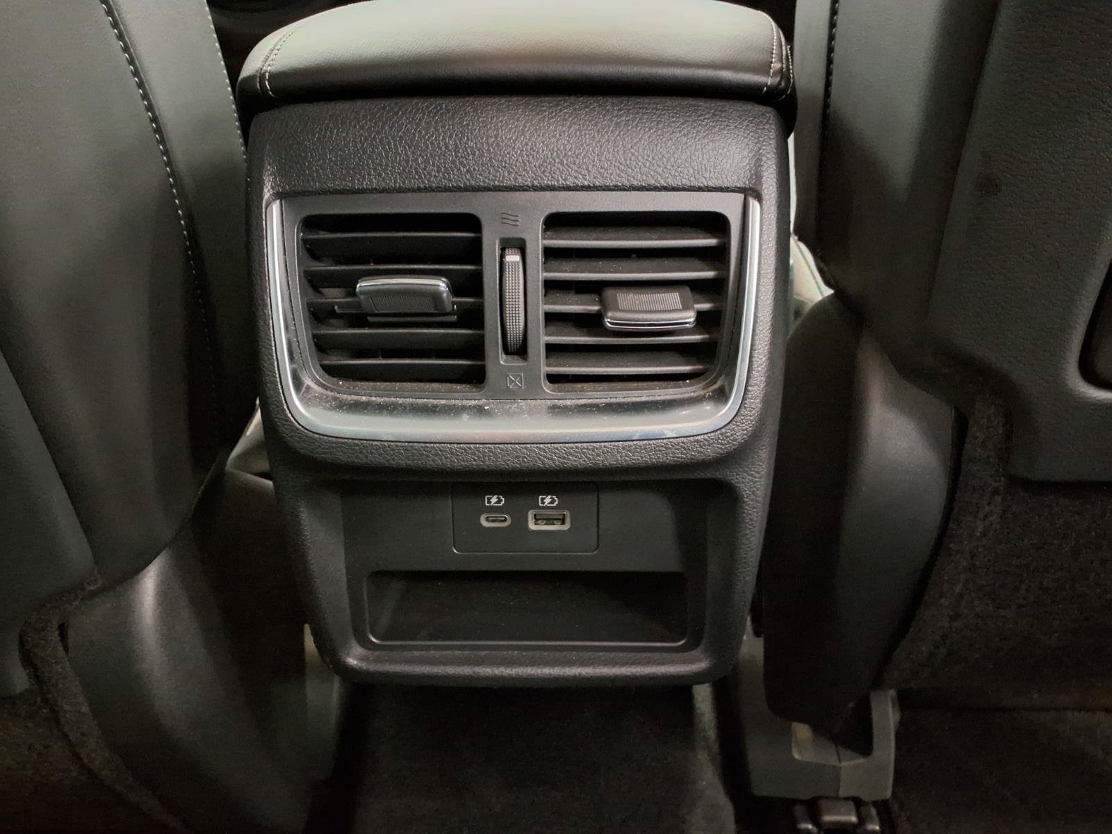 Used 2023 INFINITI QX50 Luxe FWD image 16