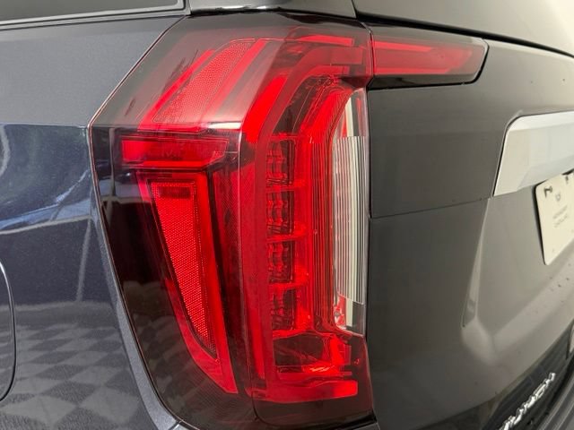 Used 2024 GMC Yukon SLT w/ SLT Luxury Package AWD/4WD image 14