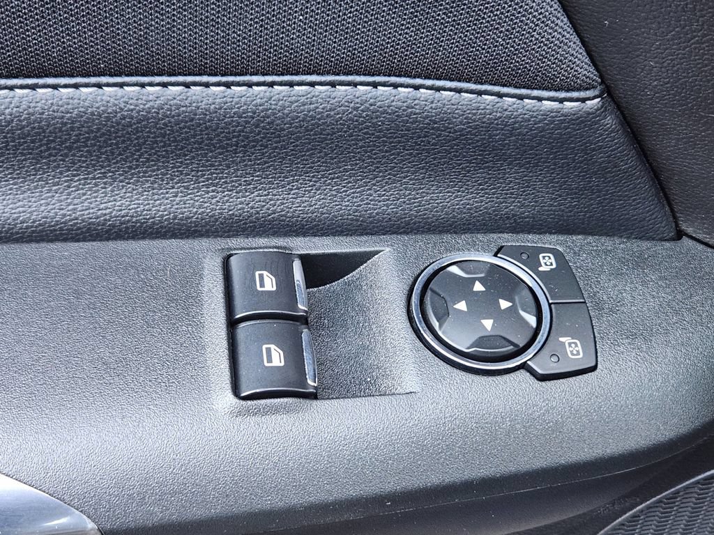Used 2021 Ford Mustang Coupe RWD image 8