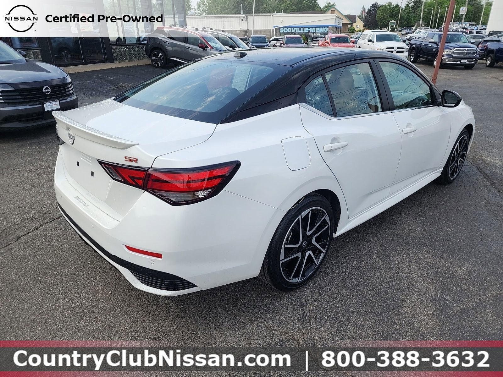 Certified 2024 Nissan Sentra SR w/ Lighting Package FWD image 8