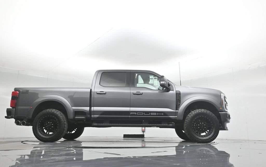 New 2026 Ford F250 Lariat w/ Black Appearance Package AWD/4WD image 50