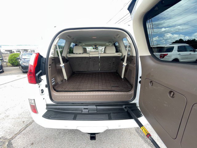 Used 2013 Lexus GX 460 w/ Comfort Plus Pkg image 15