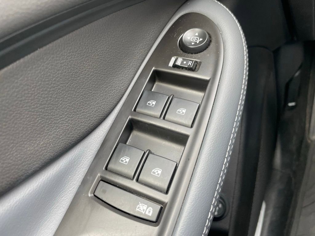 Used 2019 Buick Envision Essence image 22