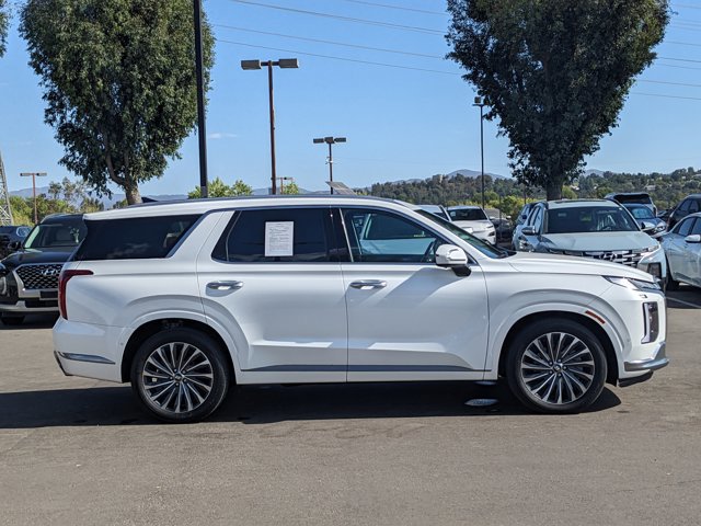 Used 2024 Hyundai Palisade Calligraphy image 4