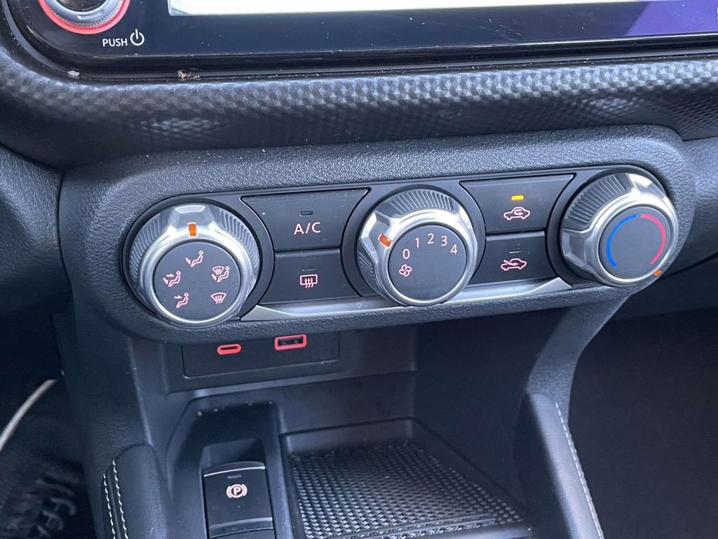 Used 2024 Nissan Kicks SV image 26