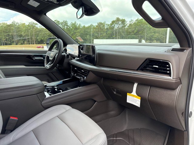 New 2026 Chevrolet Suburban LT w/ Comfort Package image 10