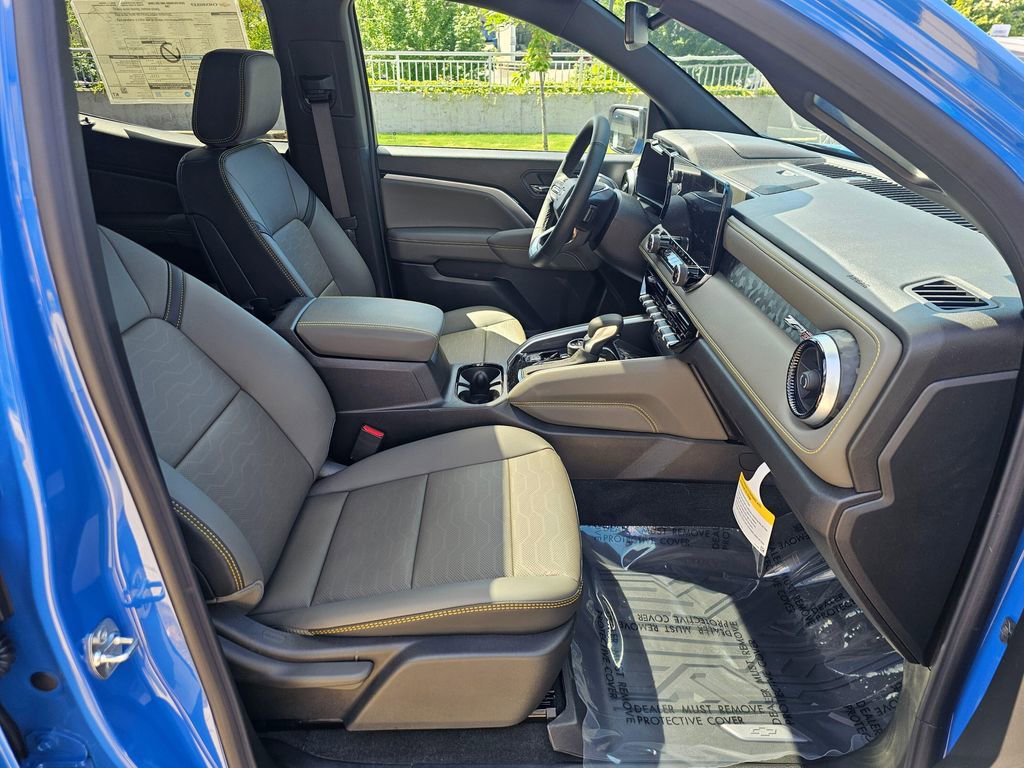 New 2026 Chevrolet Colorado ZR2 w/ Technology Package AWD/4WD image 10