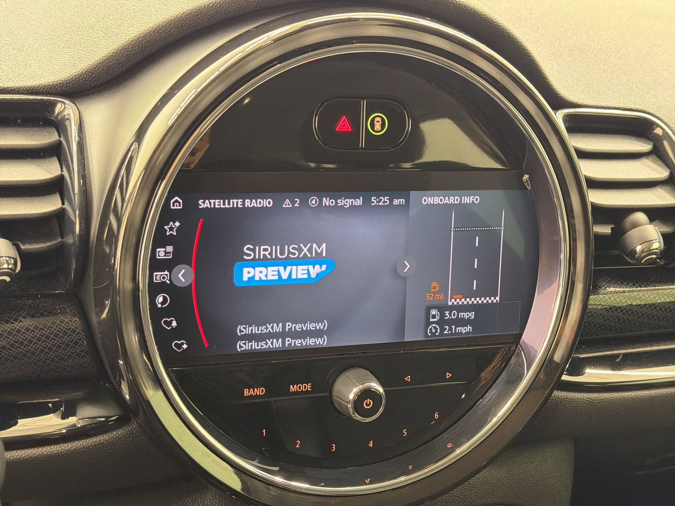 Used 2022 MINI Cooper Clubman S image 23