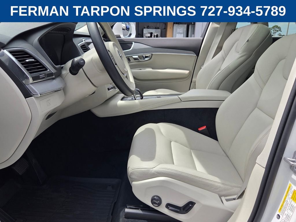 Used 2025 Volvo XC90 B5 Core w/ Protection Package Premier AWD/4WD image 12
