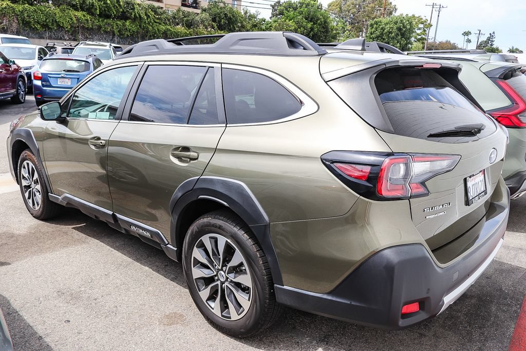 Used 2024 Subaru Outback Limited AWD/4WD image 5