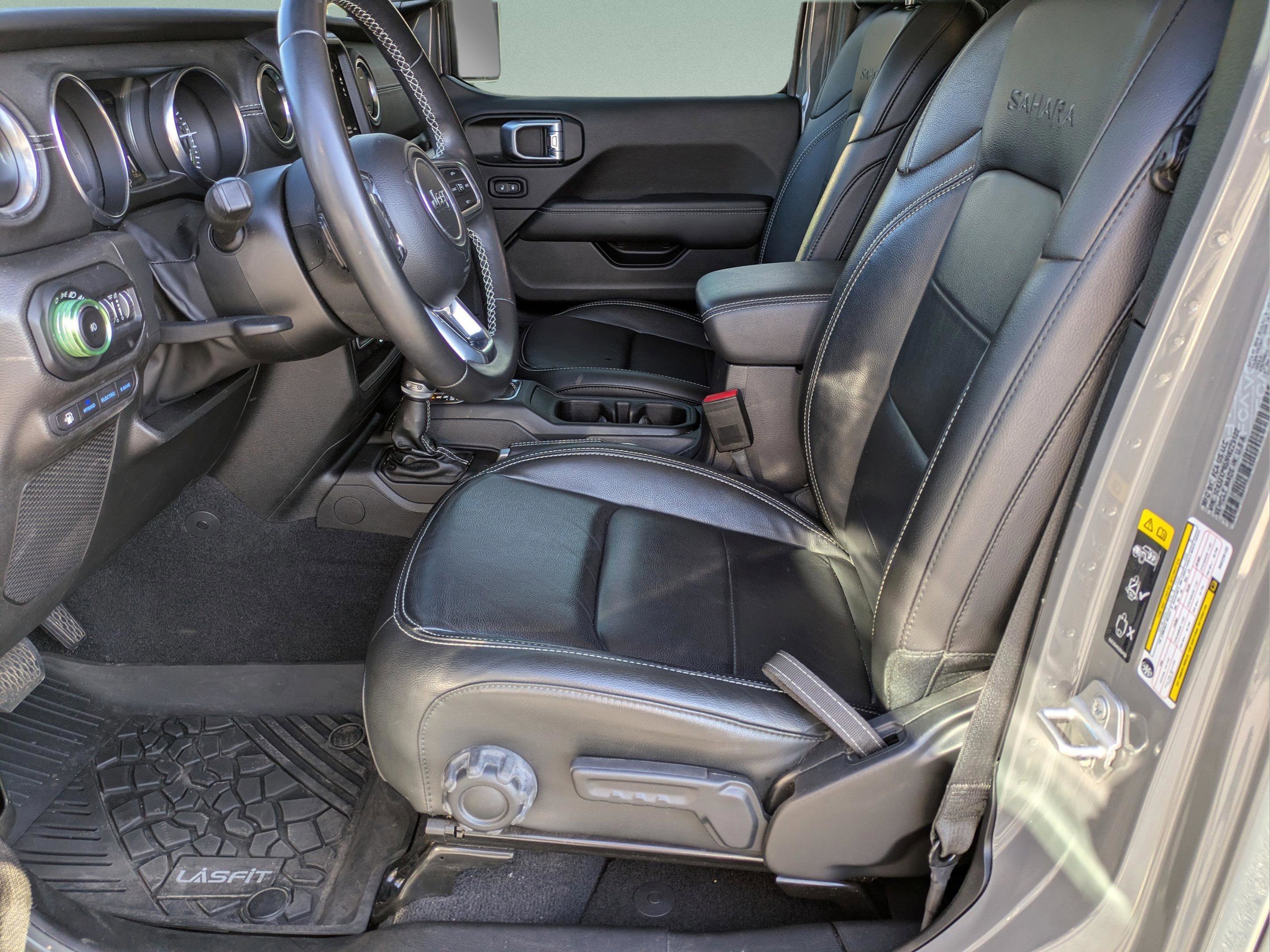 Used 2022 Jeep Wrangler Unlimited Sahara image 21