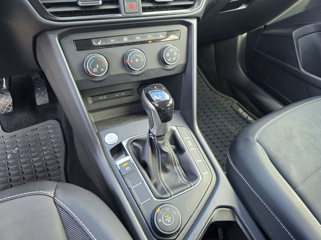 Used 2022 Volkswagen Taos SE image 22