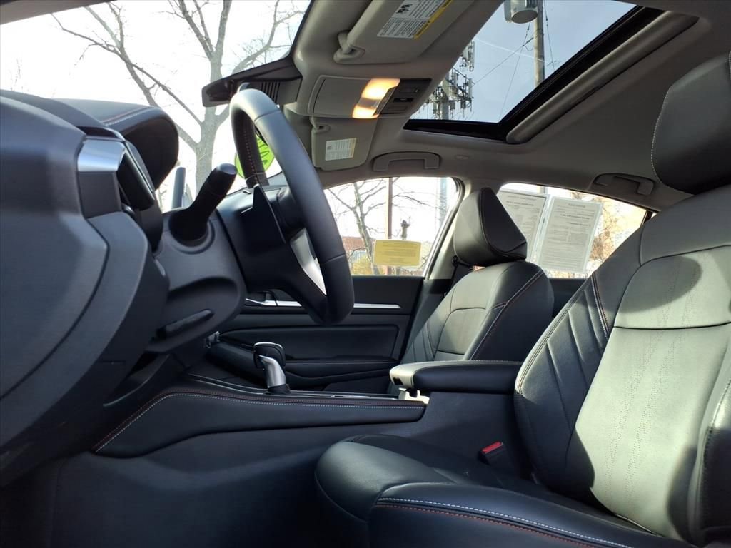 Used 2024 Nissan Altima 2.0 SR image 26