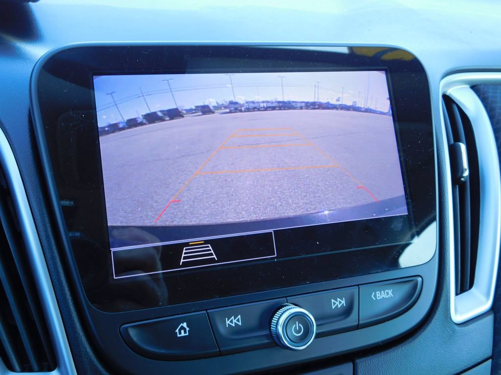 Used 2022 Chevrolet Malibu LS image 29