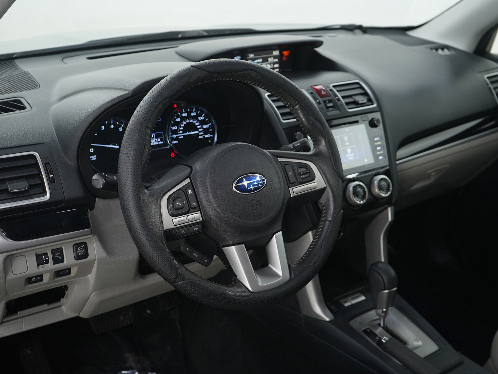 Used 2017 Subaru Forester 2.5i Limited w/ Popular Package #2 image 24