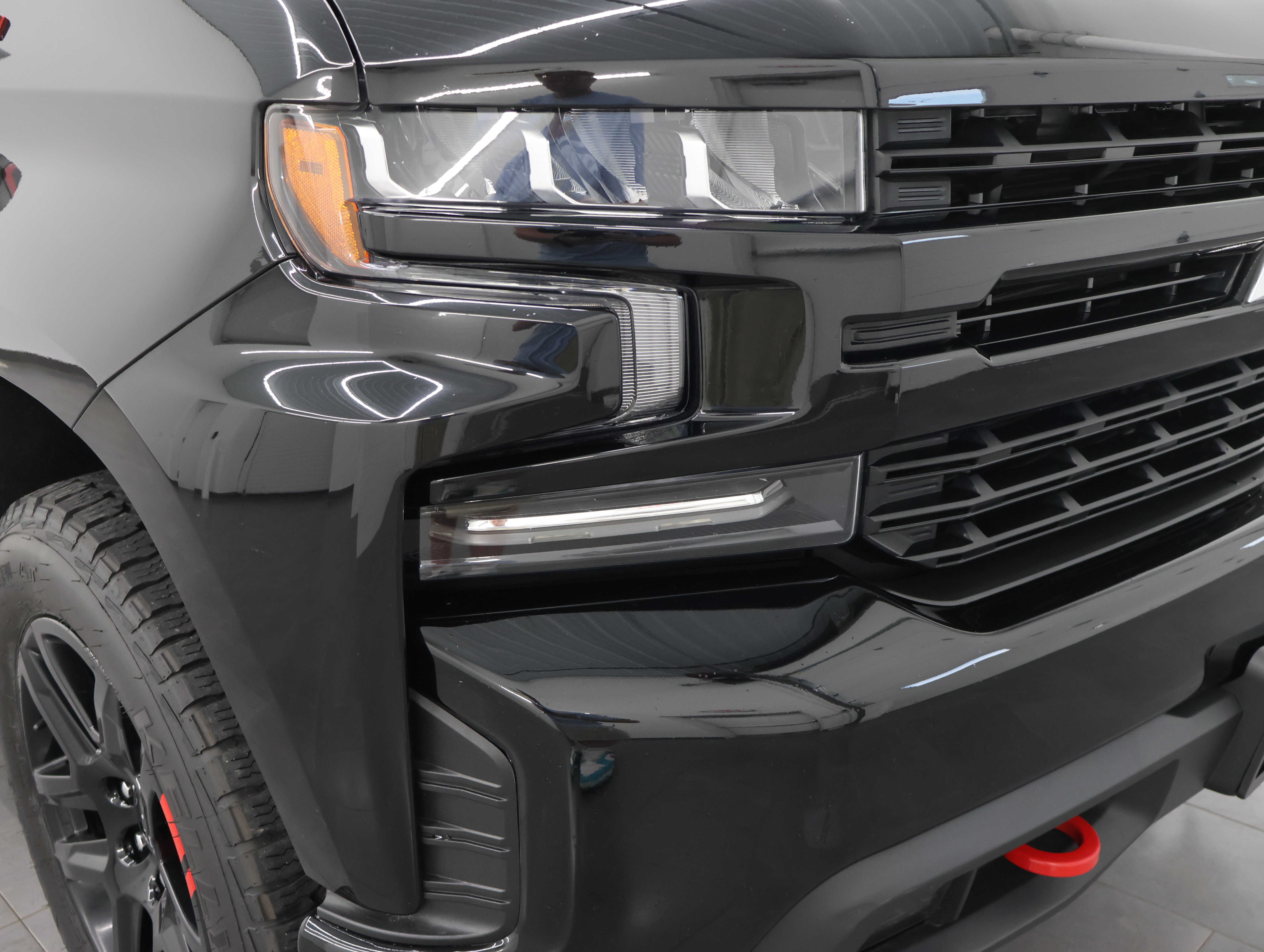 Used 2022 Chevrolet Silverado 1500 RST w/ Redline Edition AWD/4WD image 22