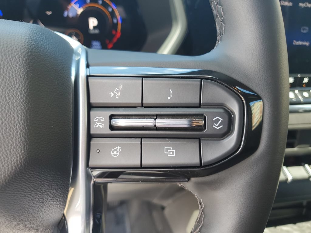 Used 2026 Chevrolet Colorado Trail Boss AWD/4WD image 29