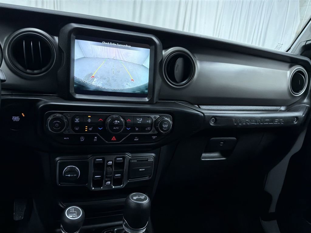 Used 2022 Jeep Wrangler Unlimited Willys image 23