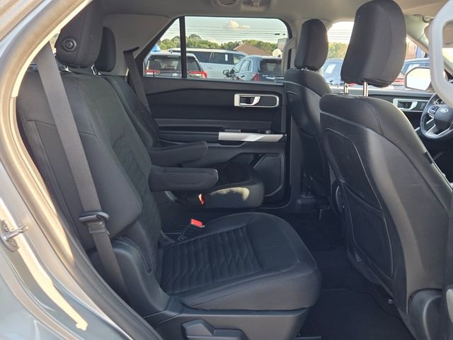 Used 2020 Ford Explorer XLT RWD image 16