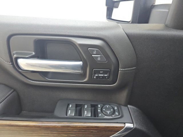 Used 2022 Chevrolet Silverado 2500 High Country image 30