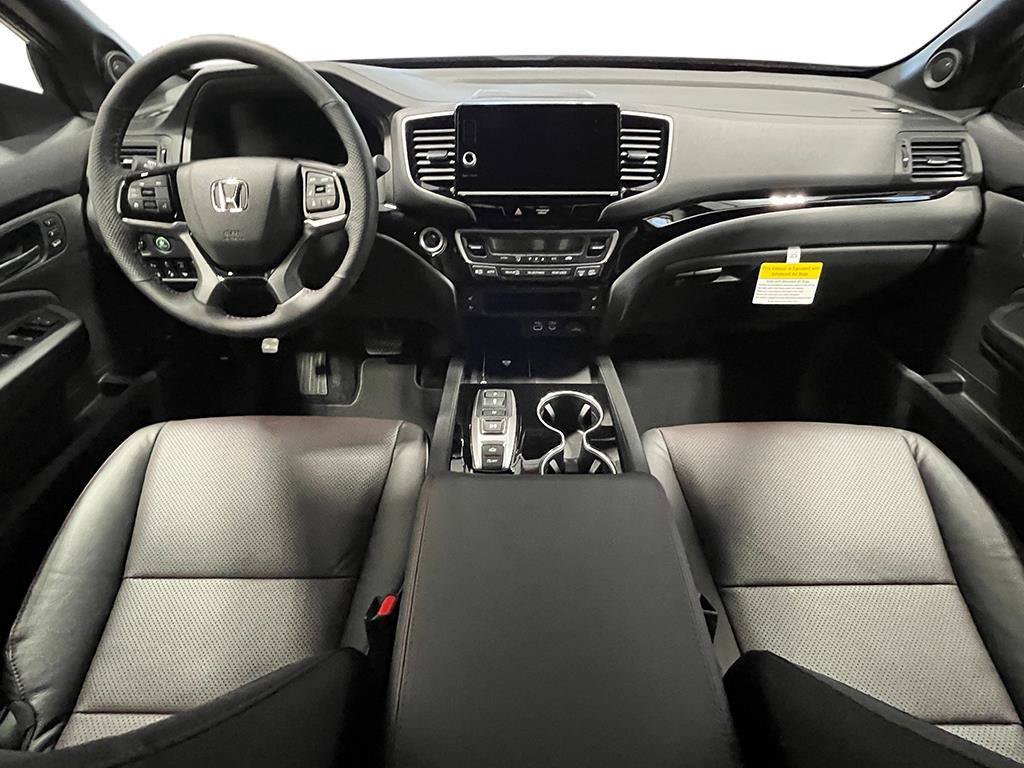 New 2026 Honda Ridgeline Black Edition image 2